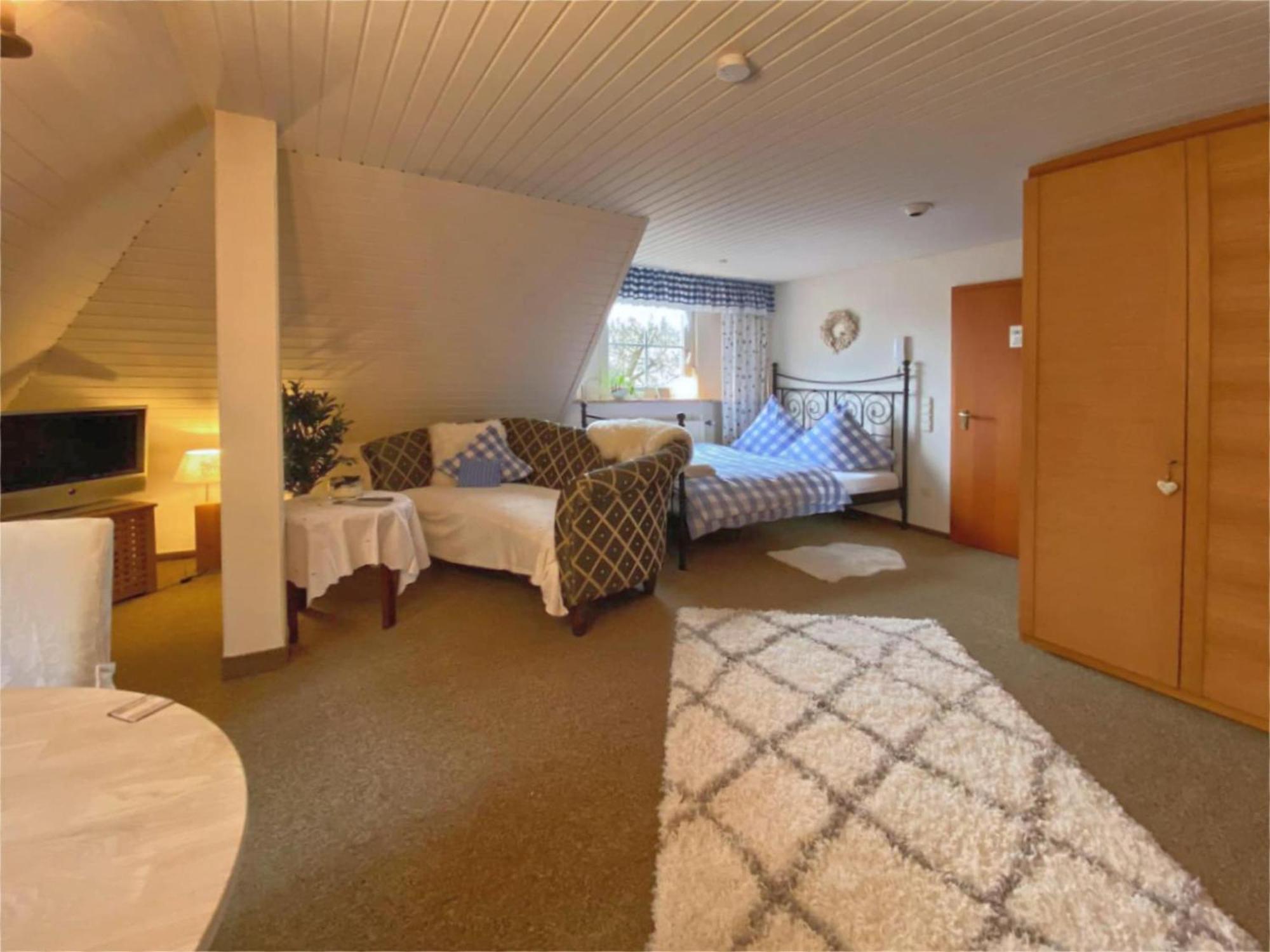 Charming Apartment In Wei Enbrunn Near Forest Weissenbrunn エクステリア 写真